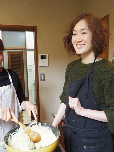 「今、料理に苦手意識がある方は料理を好きに、そして料理が好きな方も、もっと好きになってくだされば嬉しいです」とテコさん